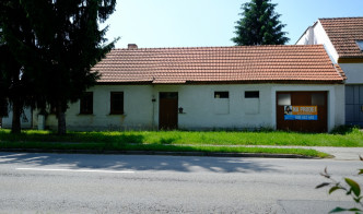Prodej pozemku v Šumicích