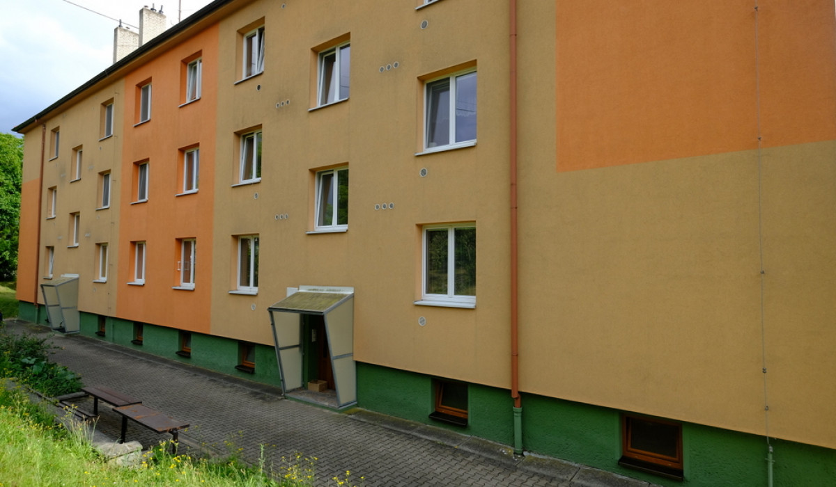 Pronájem bytu 2+1 s lodžií v Uherském Brodě