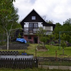 Prodej zděné chaty v Uherském Brodě - Újezdci