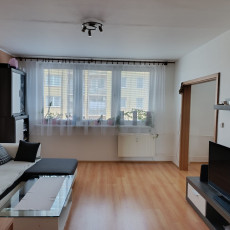 Pronájem bytu 3+1 v Uherském Brodě